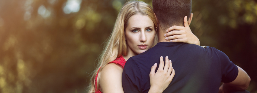 romantic lakeside engagement